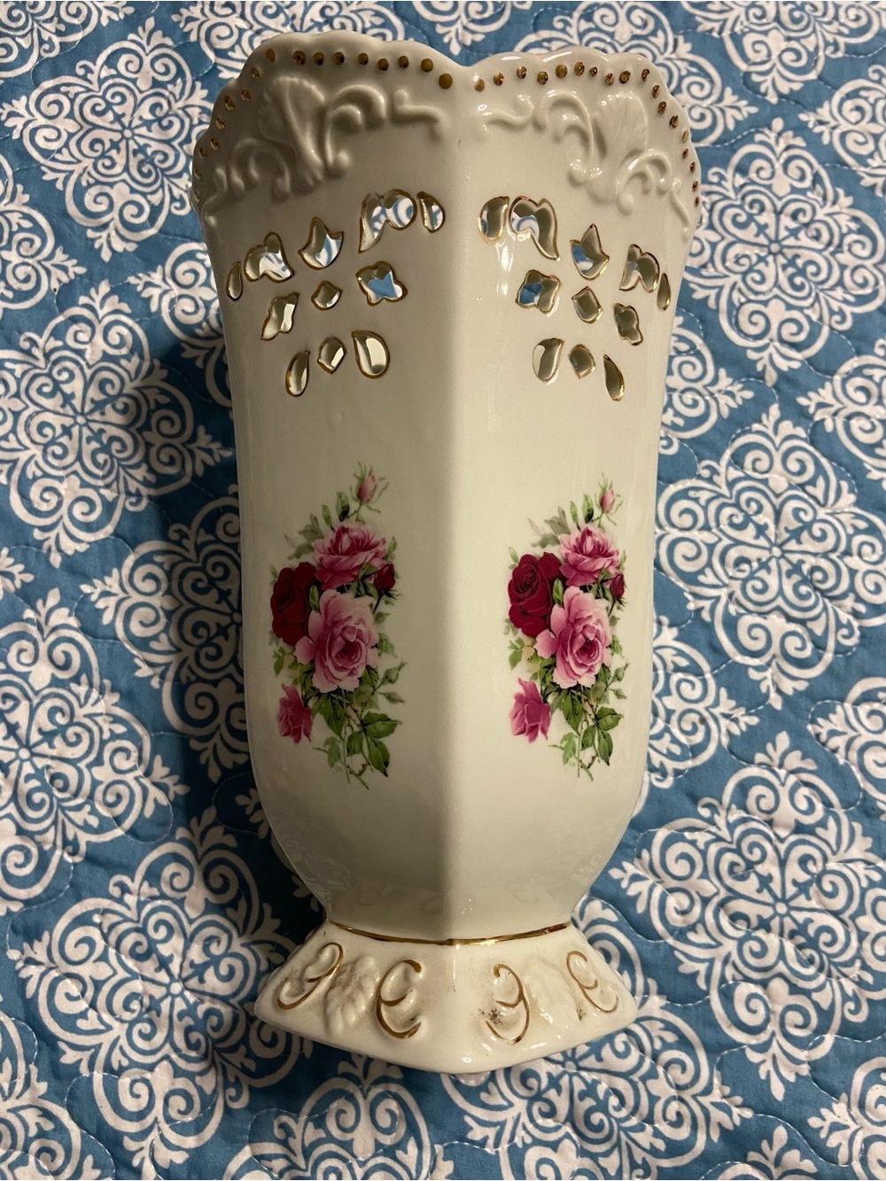 BAUM BROS. Victorian Rose Collection Pentagon Floral Cutout FORMALITIES Vase